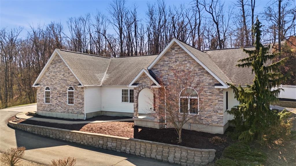 2339 Mcdevitt Road Sewickley, PA 15143 - Photo 3 of 50