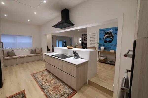 $6,500 | 2338 Southwest 11th Street, Unit 2338, Miami, FL 33135
