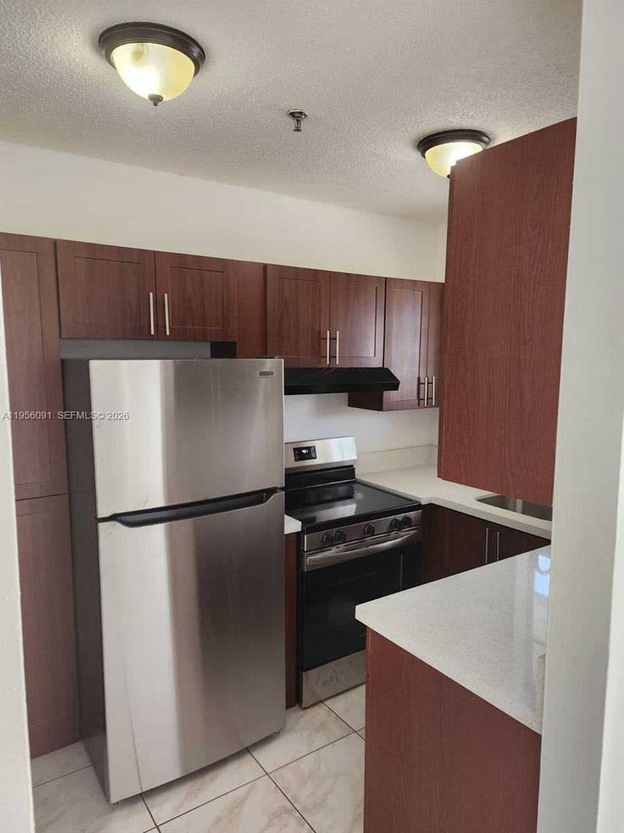 10805 Southwest 86th Street, Unit 12 Miami, FL 33173 - Photo 2 of 21