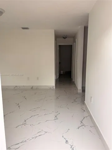 $2,300 | 10805 Southwest 86th Street, Unit 8, Miami, FL 33173