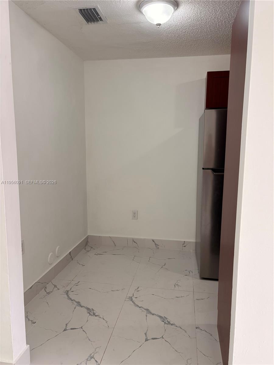 10805 Southwest 86th Street, Unit 8 Miami, FL 33173 - Photo 5 of 17