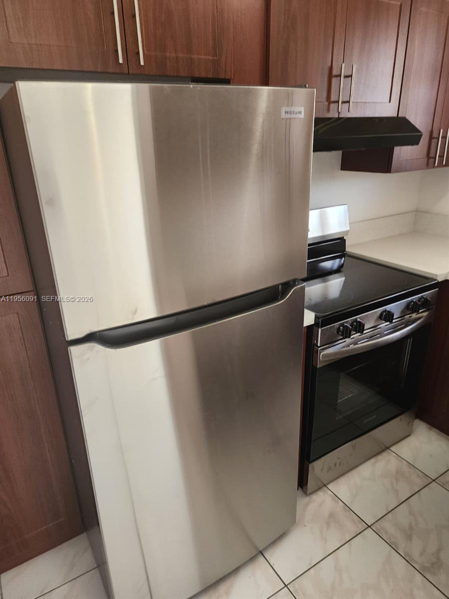 10805 Southwest 86th Street, Unit 12 Miami, FL 33173 - Photo 6 of 21