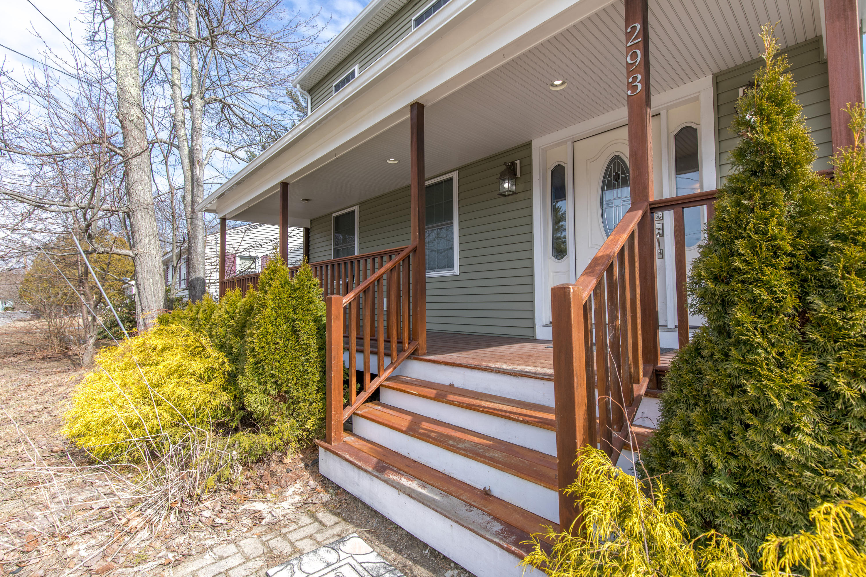 293 Park Road Westbrook, ME 04092 - Photo 2 of 25 293 Park Road Westbrook-8