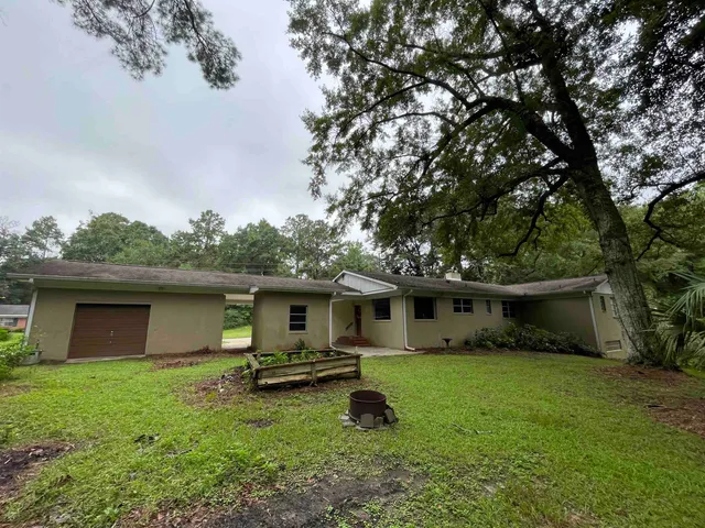 $325,000 | 1734 West King Street, Quincy, FL 32351