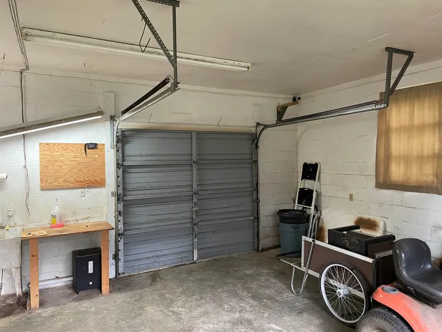 $325,000 | 1734 West King Street, Quincy, FL 32351