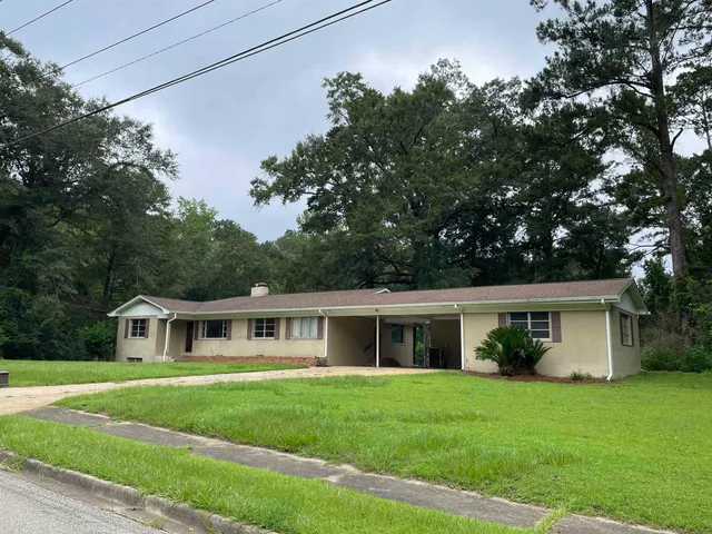 $325,000 | 1734 West King Street, Quincy, FL 32351