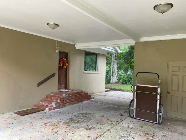 $325,000 | 1734 West King Street, Quincy, FL 32351