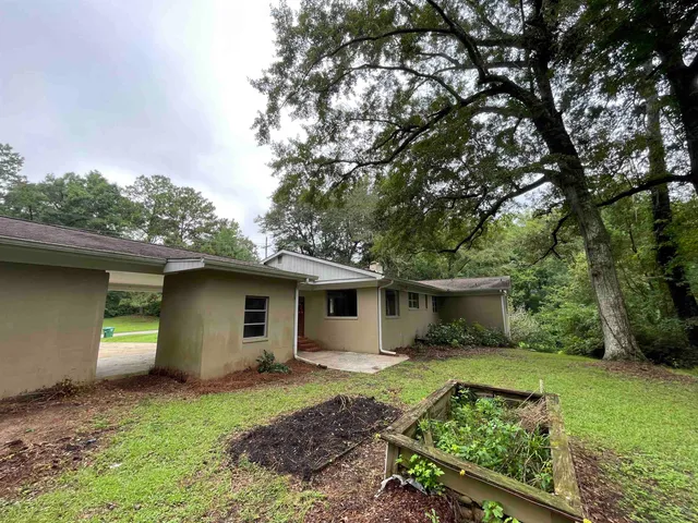 $325,000 | 1734 West King Street, Quincy, FL 32351