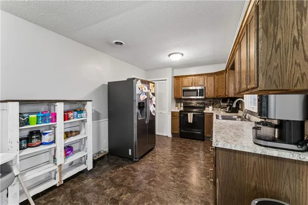 $160,000 | 307 Ridge Street, Sweet Springs, MO 65351