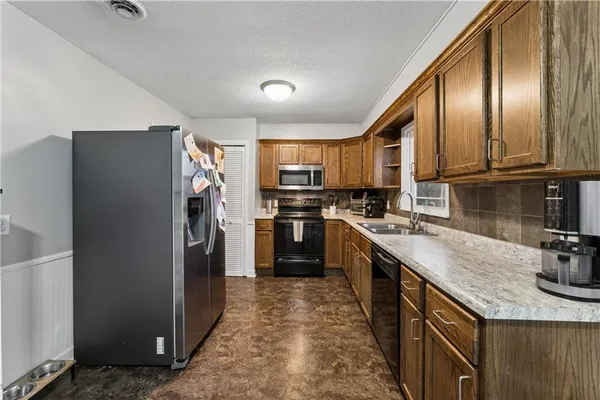 $160,000 | 307 Ridge Street, Sweet Springs, MO 65351