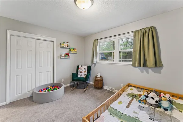 $160,000 | 307 Ridge Street, Sweet Springs, MO 65351