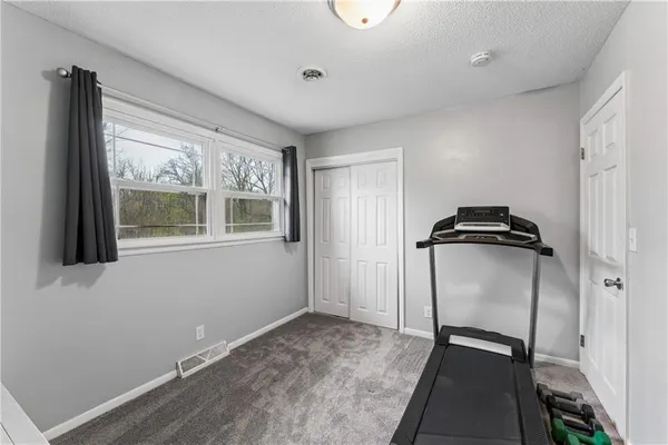 $160,000 | 307 Ridge Street, Sweet Springs, MO 65351