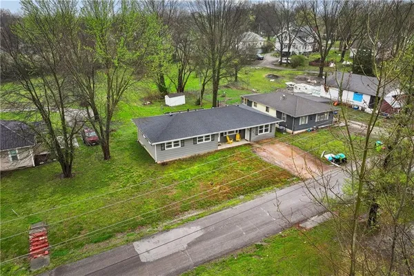 $160,000 | 307 Ridge Street, Sweet Springs, MO 65351