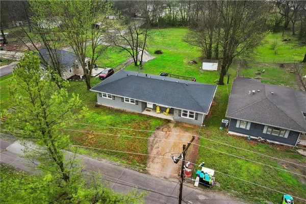 $160,000 | 307 Ridge Street, Sweet Springs, MO 65351