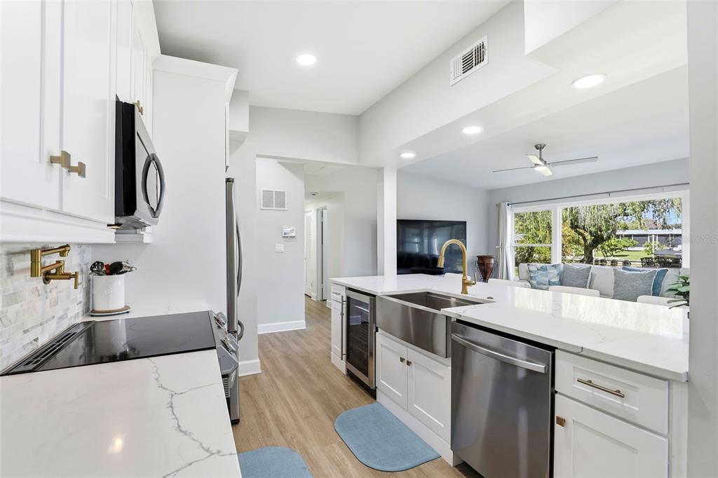 2705 Gulfstream Road Orlando, FL 32805 - Photo 13 of 32