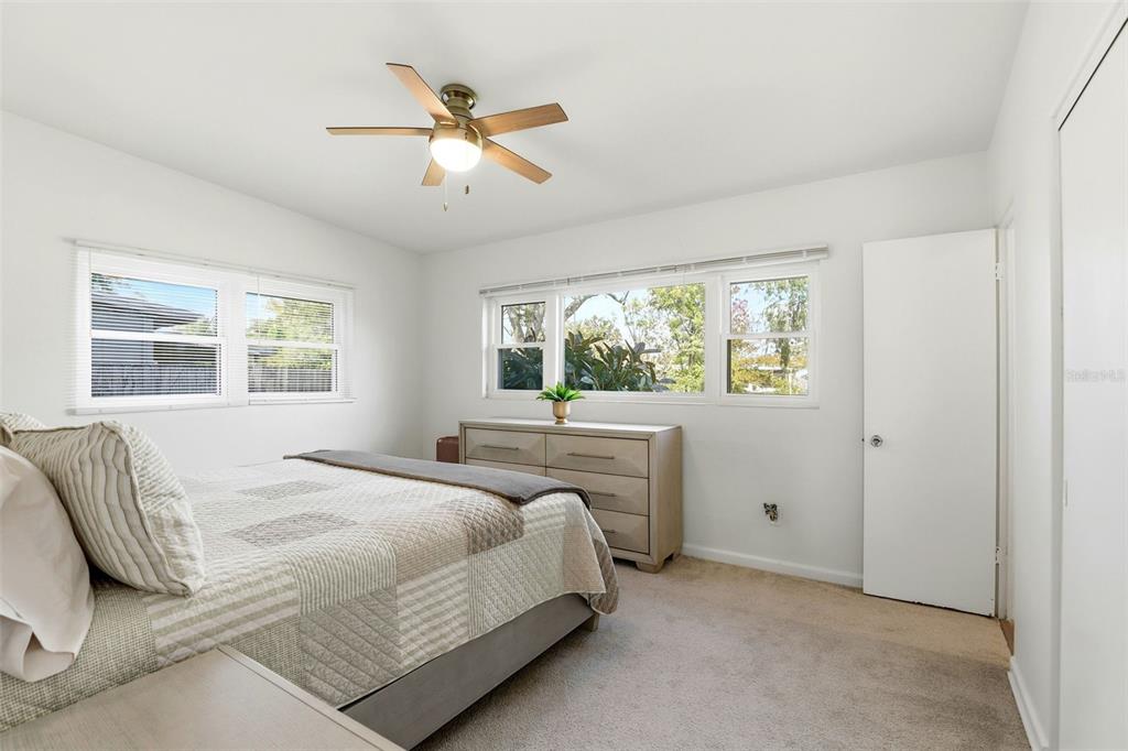 2705 Gulfstream Road Orlando, FL 32805 - Photo 15 of 32