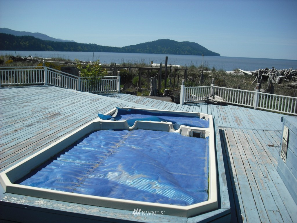 2026 Place Road Port Angeles, WA 98363 - Photo 2 of 15 Gallery Image 2