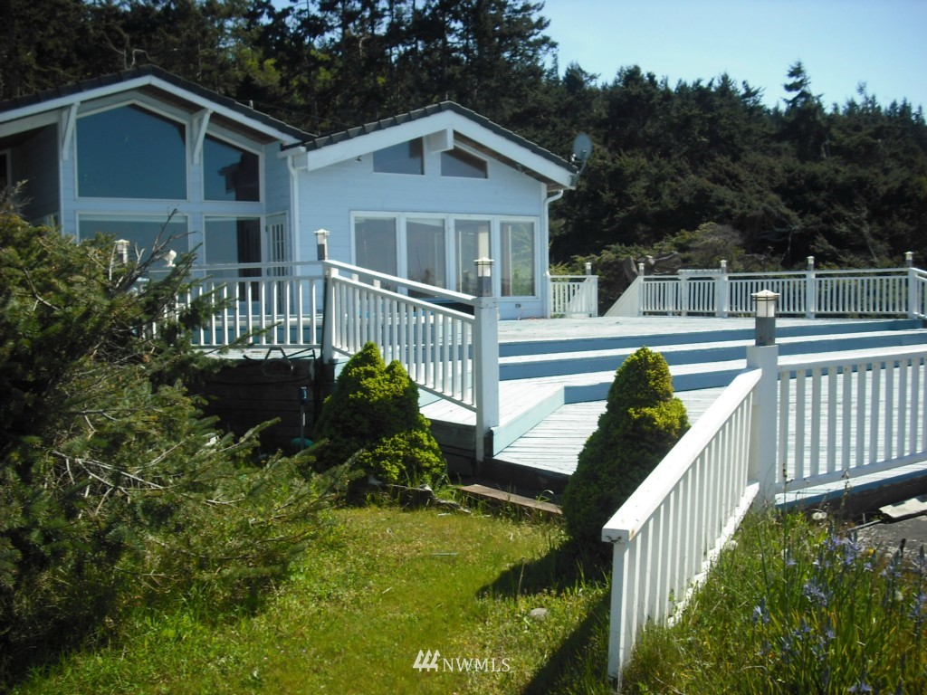 2026 Place Road Port Angeles, WA 98363 - Photo 11 of 15 Gallery Image 11