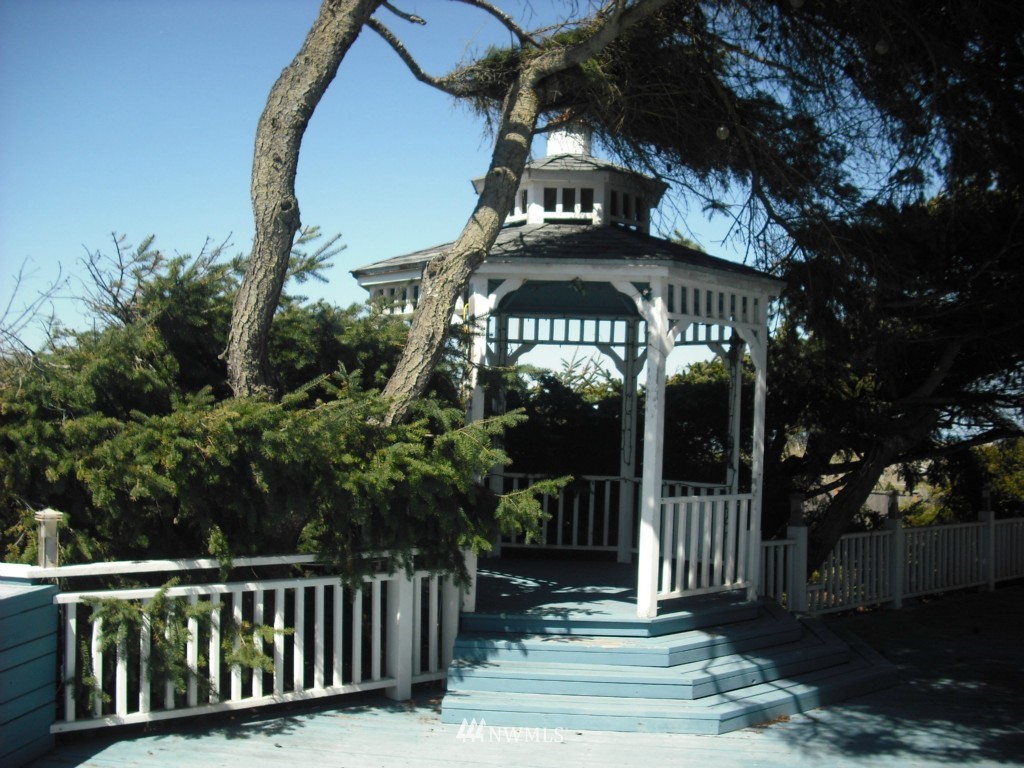 2026 Place Road Port Angeles, WA 98363 - Photo 12 of 15 Gallery Image 12