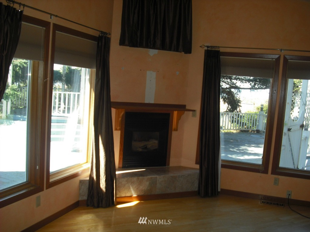 2026 Place Road Port Angeles, WA 98363 - Photo 9 of 15 Gallery Image 9