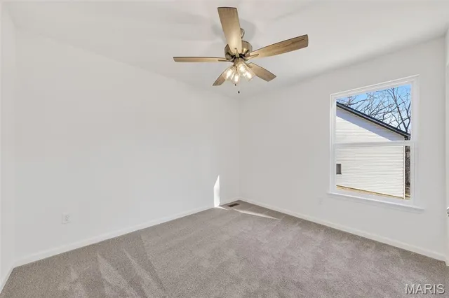 $318,500 | 10424 Walnut Lane, Foristell, MO 63348