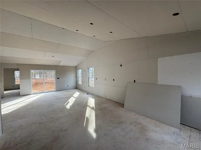 $318,500 | 10424 Walnut Lane, Foristell, MO 63348