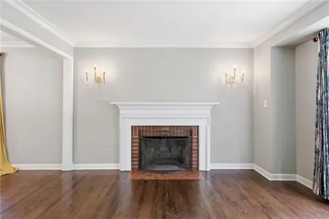 $589,000 | 607 East 65th Street, Kansas City, MO 64131