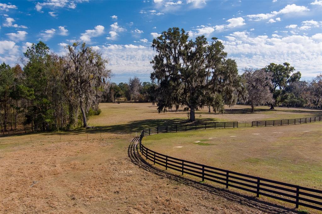 11920 Southeast 22nd Ave Road Ocala, FL 34480 - Photo 29 of 31