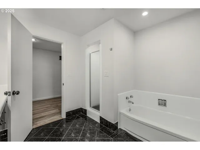 a bathroom with a bathtub