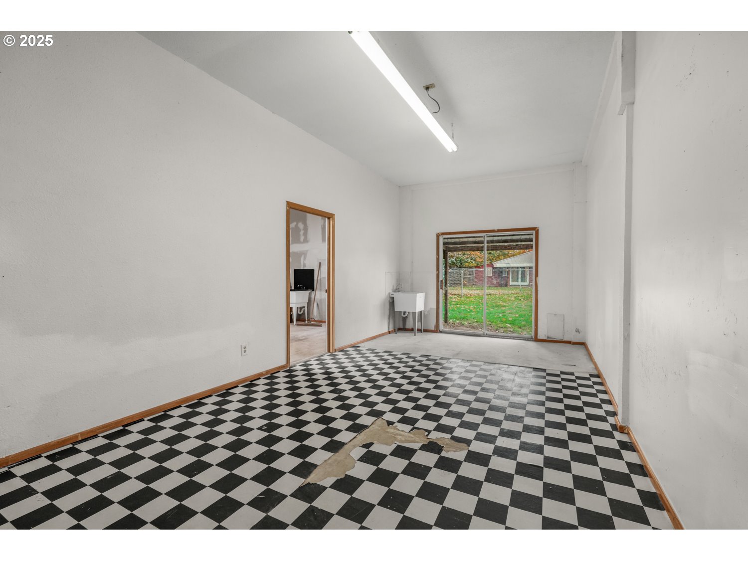 4160 Cordon Road Northeast Salem, OR 97305 - Photo 32 of 43 a bedroom with a bed and a window