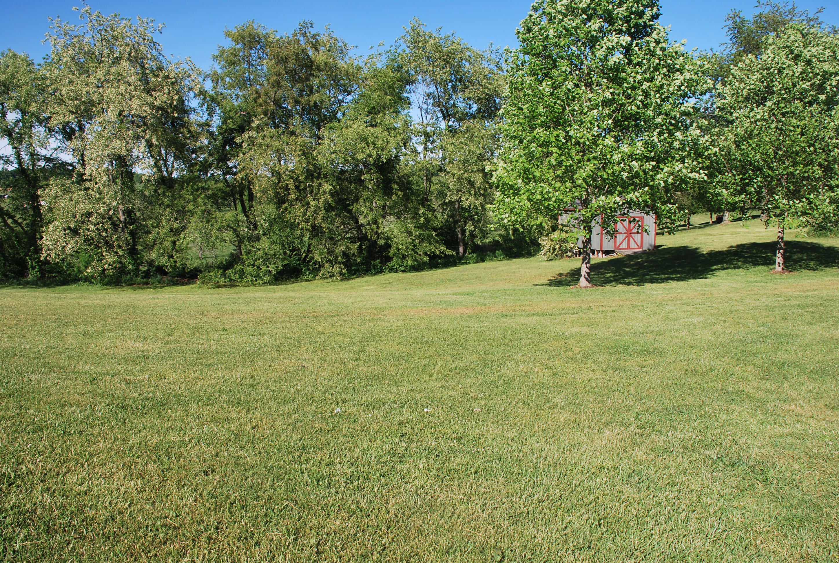 2 Rr Sinks Grove, WV 24976 - Photo 7 of 8 Gallery Image 7