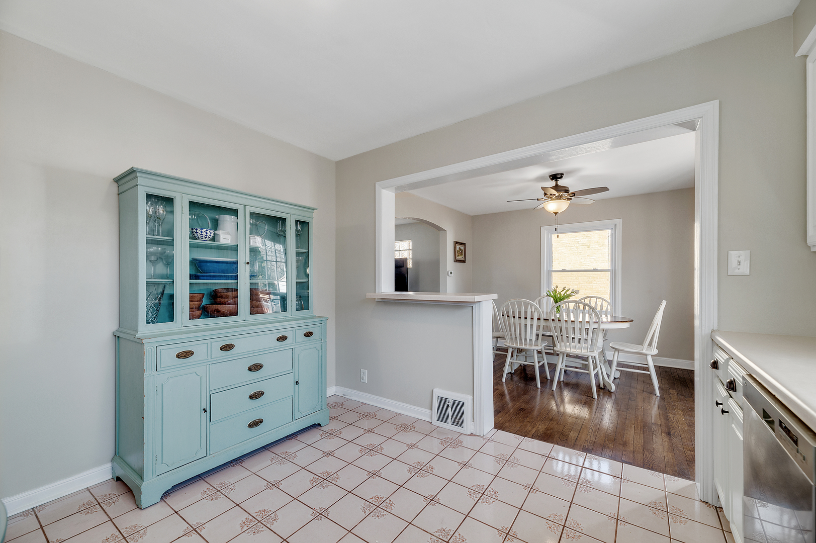2309 2nd Avenue North Riverside, IL 60546 - Photo 12 of 22 a dining room with chandelier