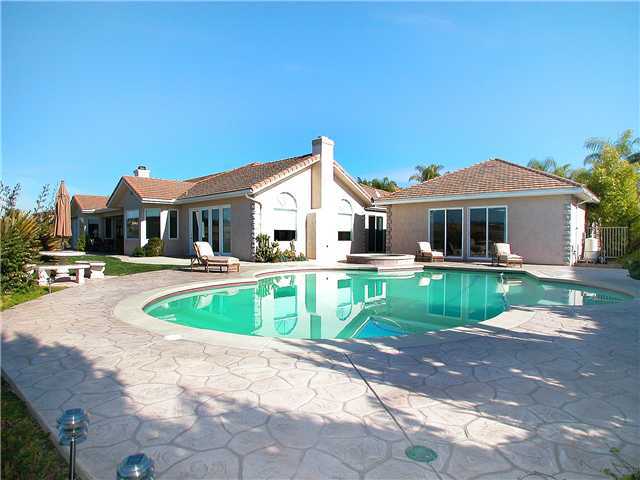 4221 Fallsbrae Road Fallbrook, CA 92028 - Photo 12 of 21 Rear of home with pool, spa, and detached office/rec room.
