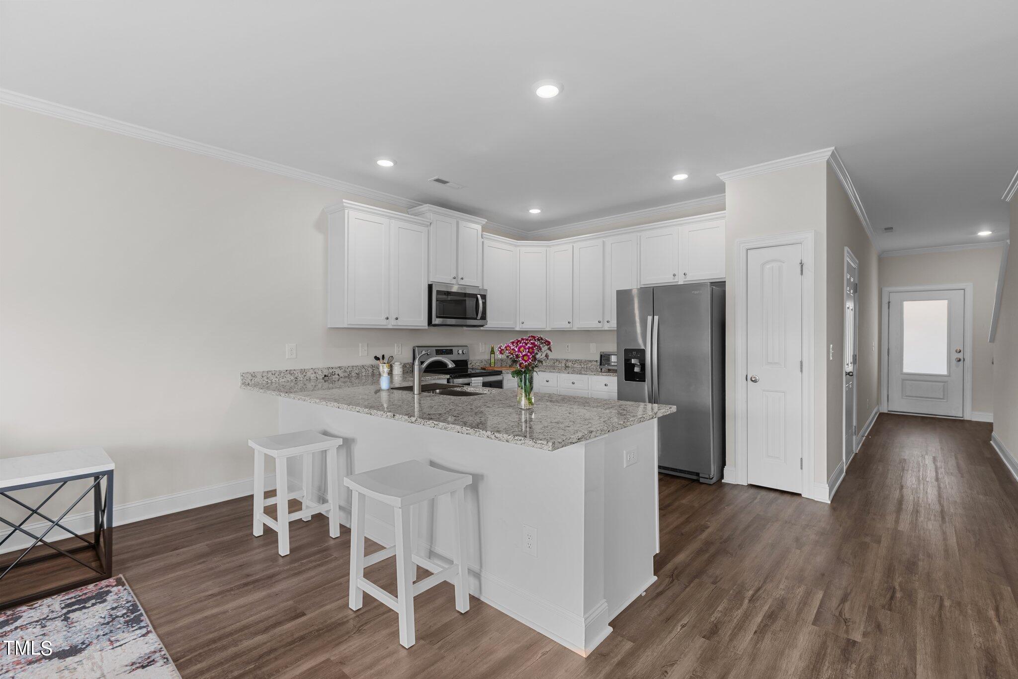 5305 Marion Stone Way Raleigh, NC 27616 - Photo 8 of 32 22-web-or-mls-8Y3A9495