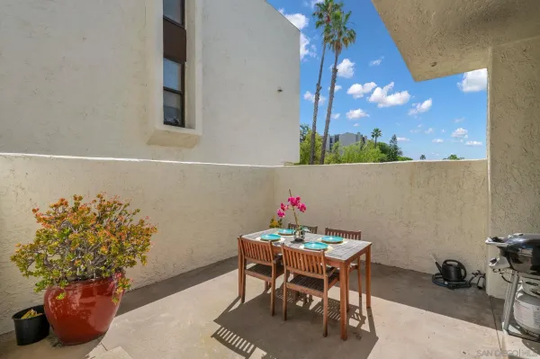 $845,000 | 6840 Caminito Del Greco, San Diego, CA 92120