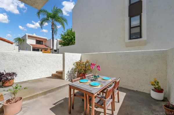 $845,000 | 6840 Caminito Del Greco, San Diego, CA 92120