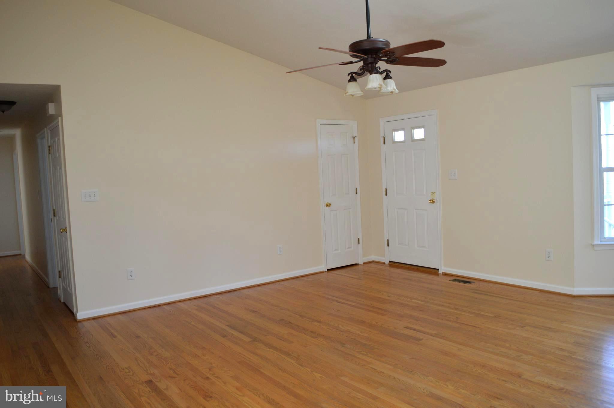 890 Wilderness Road Linden, VA 22642 - Photo 9 of 27 Family Room