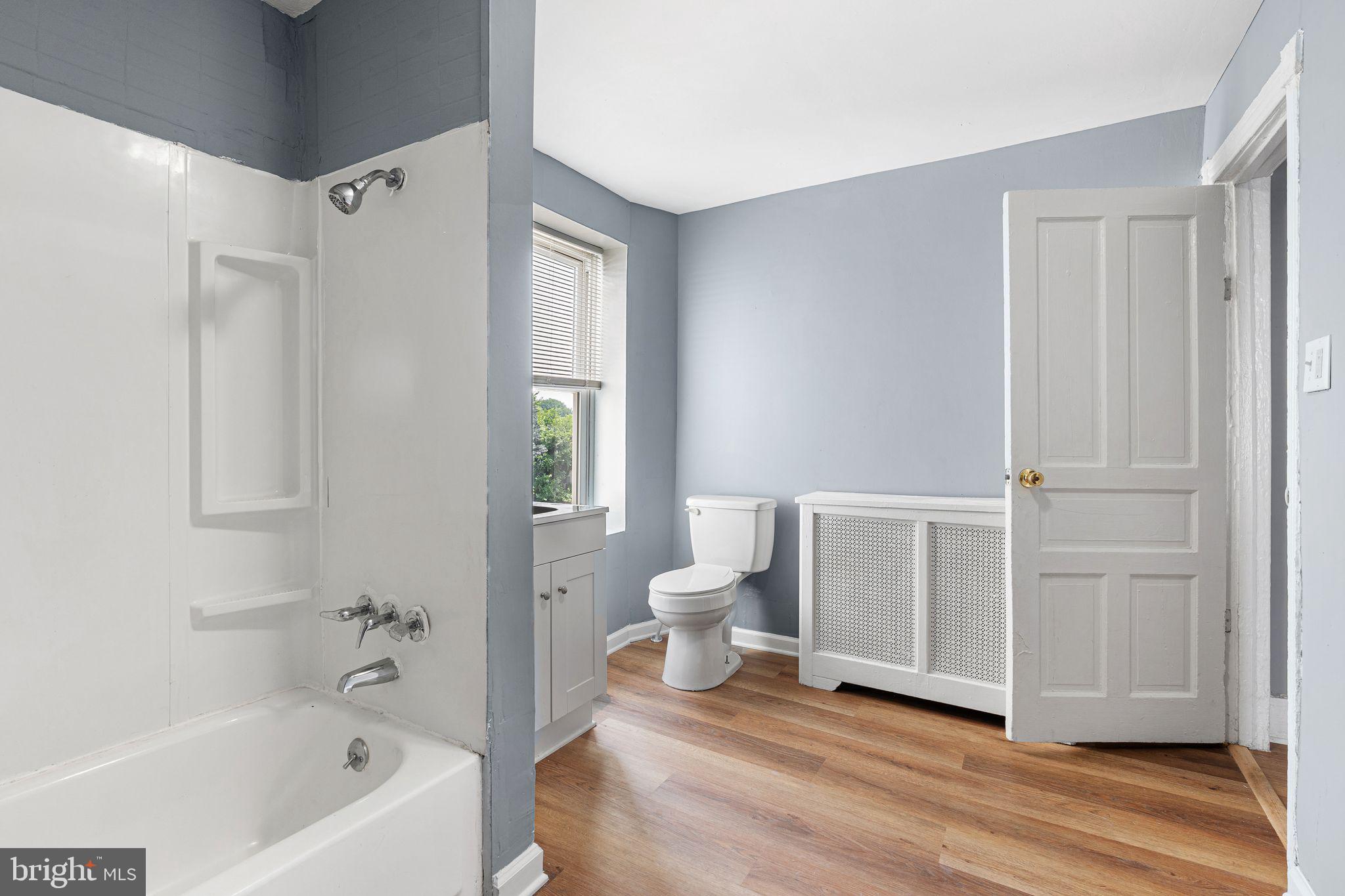 452 Mechanic Street Philadelphia, PA 19144 - Photo 17 of 32 a bathroom with a toilet and a bathtub