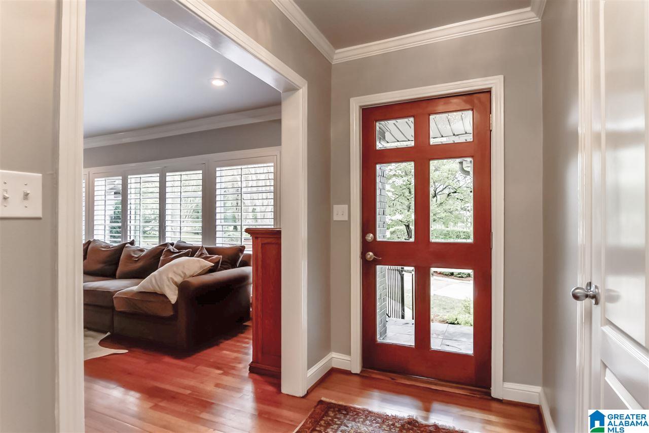 2445 Shades Crest Road Birmingham, AL 35216 - Photo 4 of 47