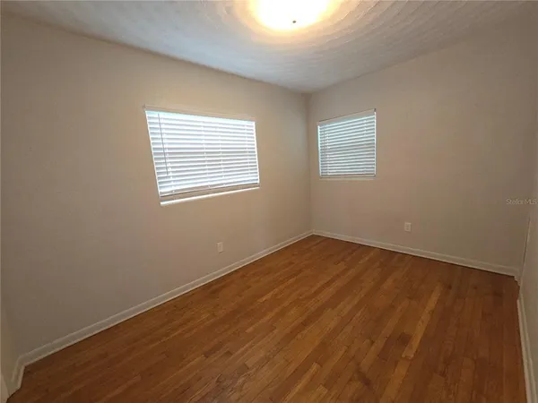 $1,700 | 915 Norman Drive, Mount Dora, FL 32757