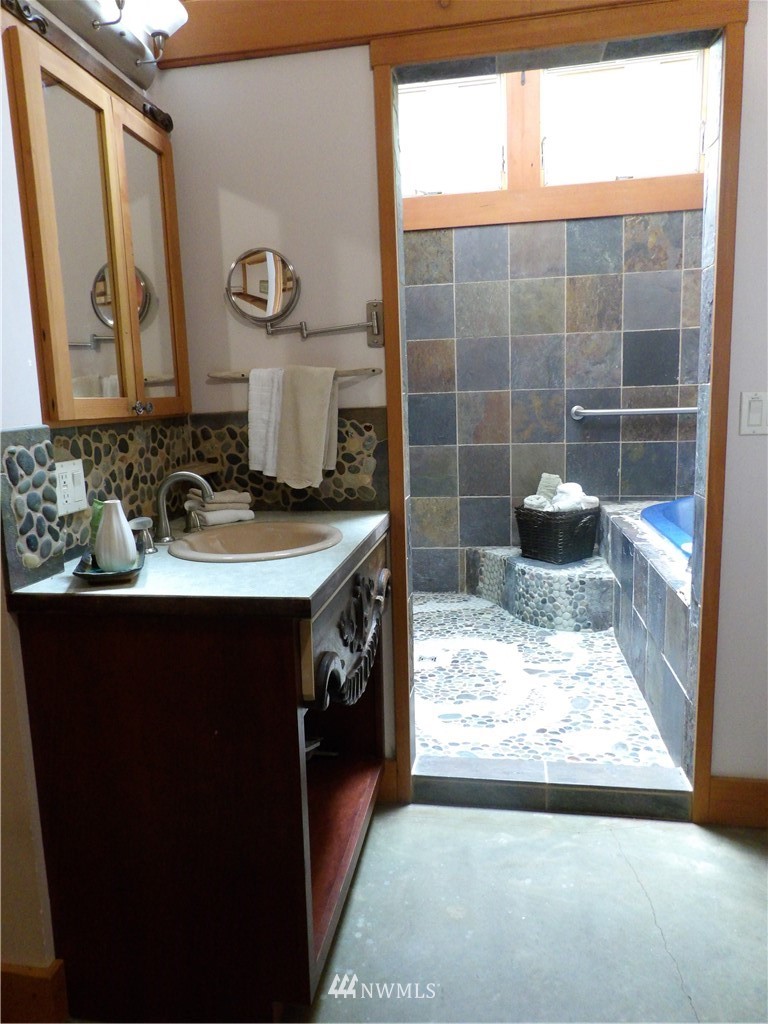 10338 Clark Road Southeast Yelm, WA 98597 - Photo 14 of 25 Gallery Image 14