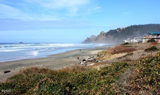 203 Northwest Logan Road Lincoln City, OR 97367 - Photo 12 of 14 Beach at Roads End