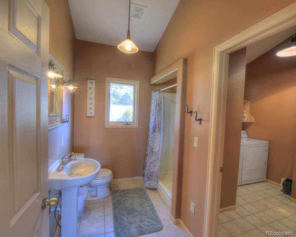 655 Lakeview Road Westcliffe, CO 81252 - Photo 14 of 28 Gallery Image 14
