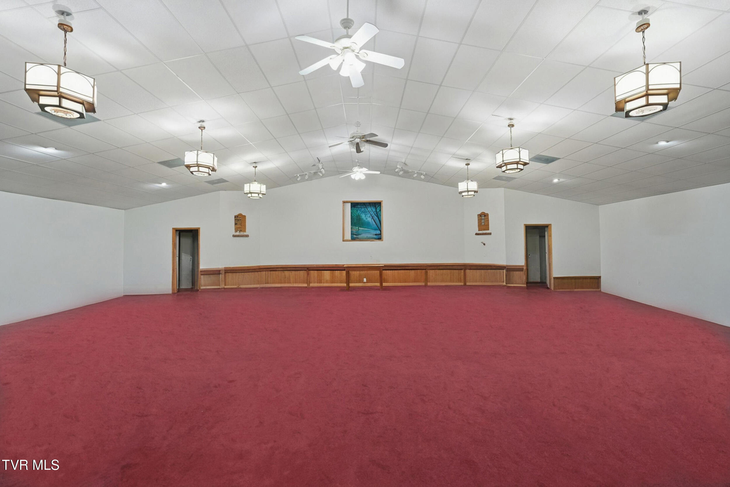 480 Fordtown Road Fall Branch, TN 37656 - Photo 32 of 33 13_716b8c7c-07da-452b-88fb-4156284099c0