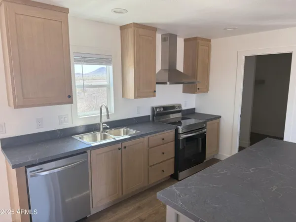 $339,900 | 40325 West Harrison Street, Tonopah, AZ 85354