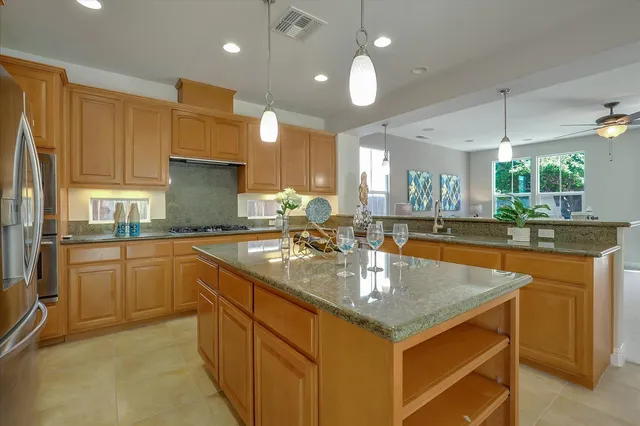 $1,080,000 | 626 West La Canada Avenue, Mountain House, CA 95391