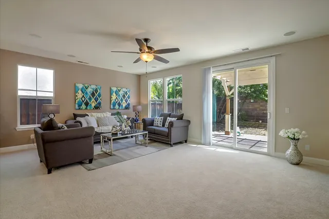 $1,080,000 | 626 West La Canada Avenue, Mountain House, CA 95391