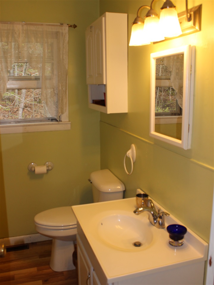 1203 Sunset Lake Road Brattleboro, VT 05301 - Photo 9 of 16 Gallery Image 9