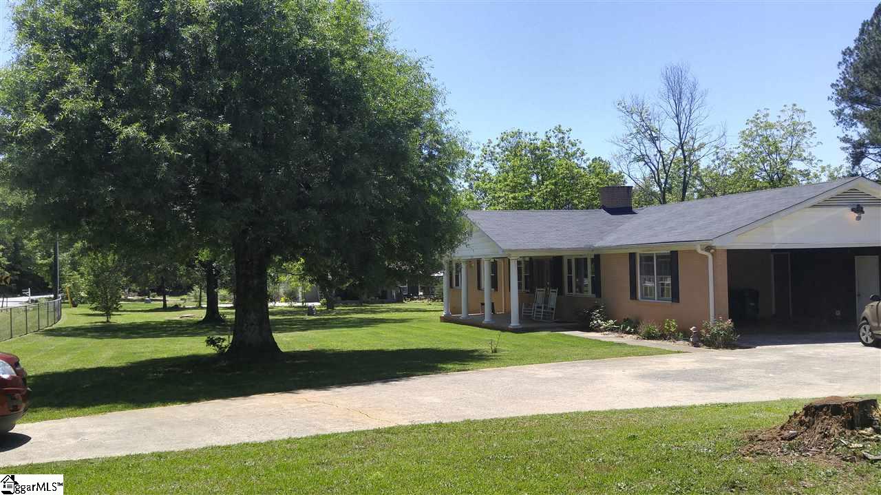 201 Baldwin Road Simpsonville, SC 29680 - Photo 3 of 24 Gallery Image 3