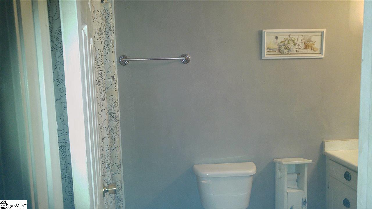 201 Baldwin Road Simpsonville, SC 29680 - Photo 22 of 24 Gallery Image 22